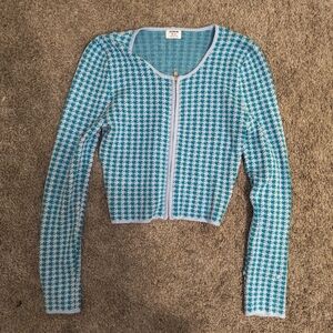 Crop top blouse sweater